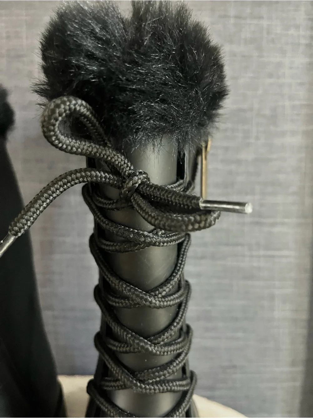 Chooka Black Faux Fur Lace-Up Waterproof Rain Boots | Women’s Size 9 | New Witho